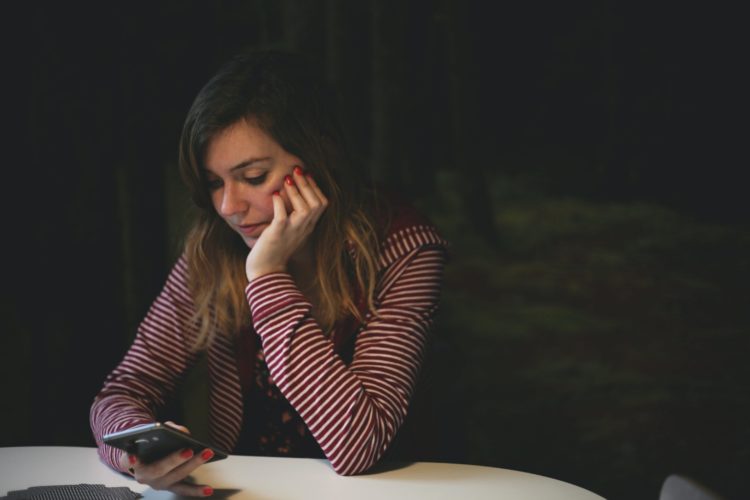 Come smettere di essere ossessionata dalla tua vita sentimentale?